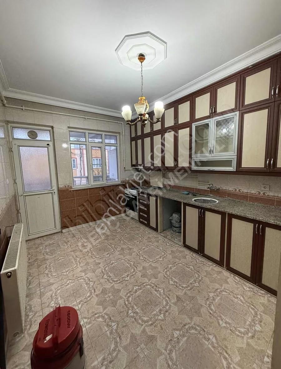 Genç Gayrimenkulden Beşevlerde Kiralık 4+1 Daire - Görsel 7