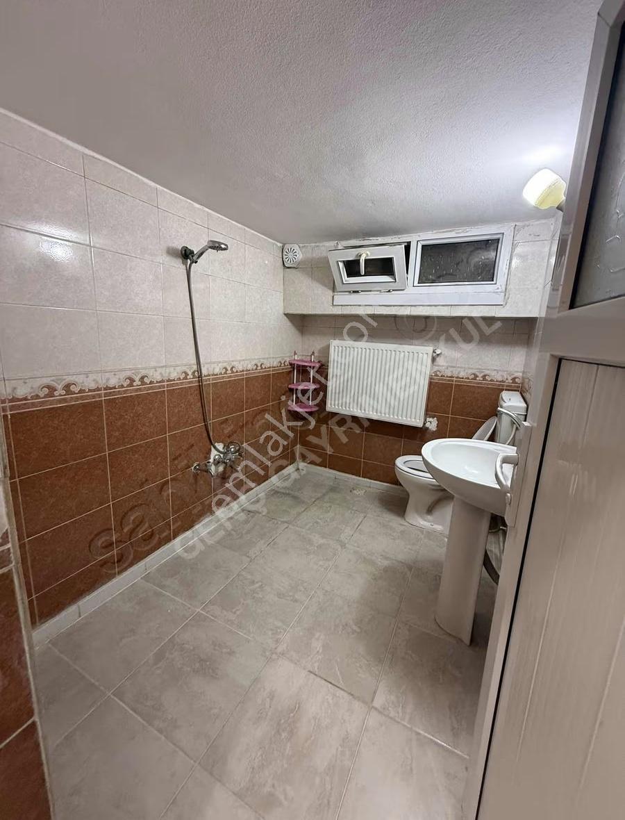 Genç Gayrimenkulden Beşevlerde Kiralık 4+1 Daire - Görsel 6