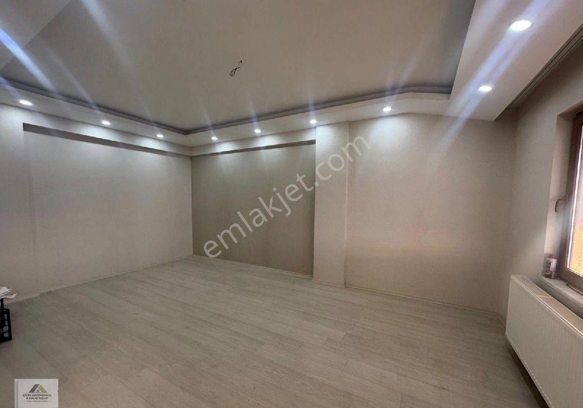 Şenevlerde Satılık 300 M2 7+1 Ultra Lüks Dubleks - Görsel 5