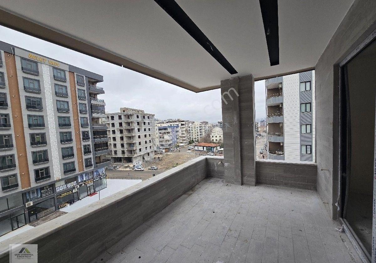 Atakent Mahallesinde Satılık Ultra Lüks Sıfır 4+1 Daire - Görsel 21