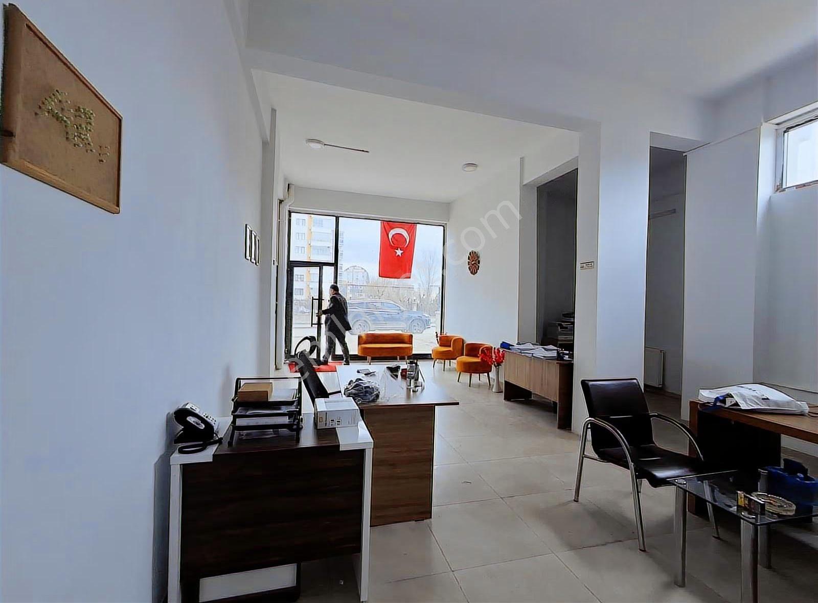 İkizler Gayrimenkul'den Fahrikayahanda Satılık 170 M2 Dükkan.... - Görsel 21