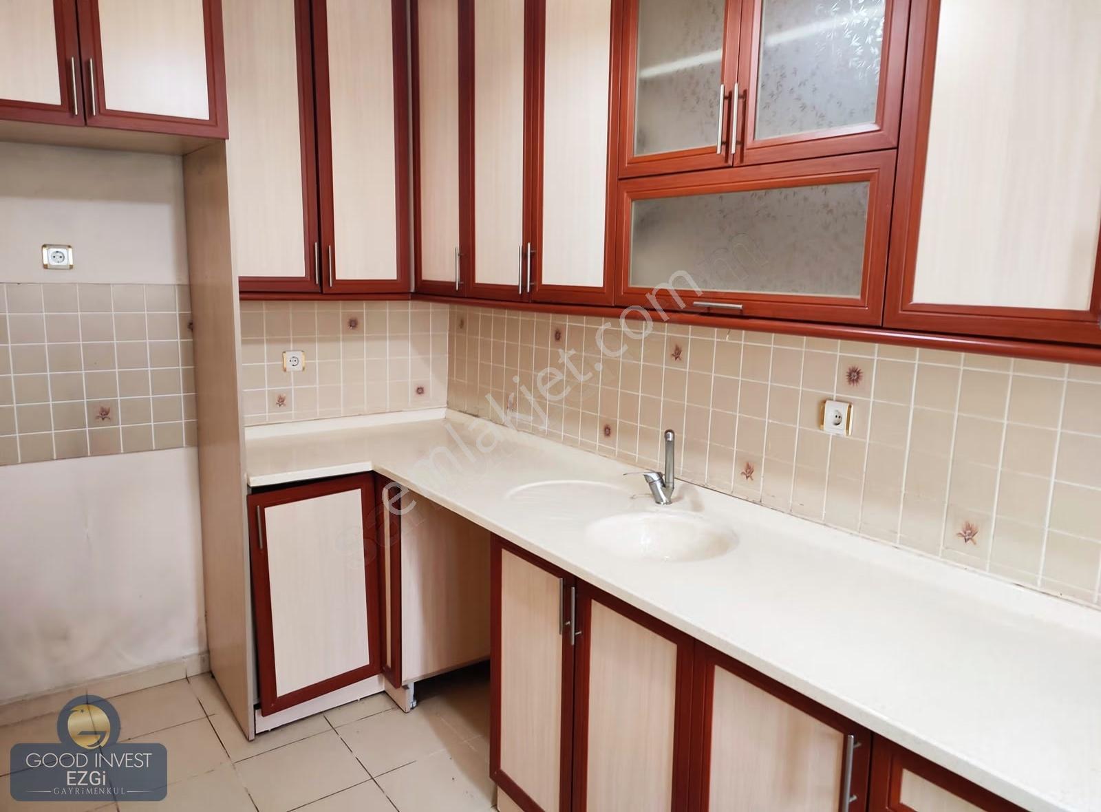 Karşıyaka Aski Üstünde Düz Giriş Daire - Görsel 11