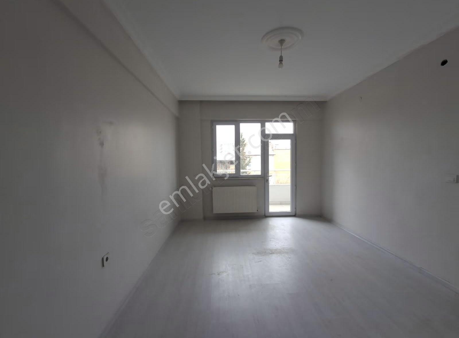 İkizler Gayrimenkul'den Karakavakta Kiralık 3+1 Yapılı Daire.. - Görsel 3