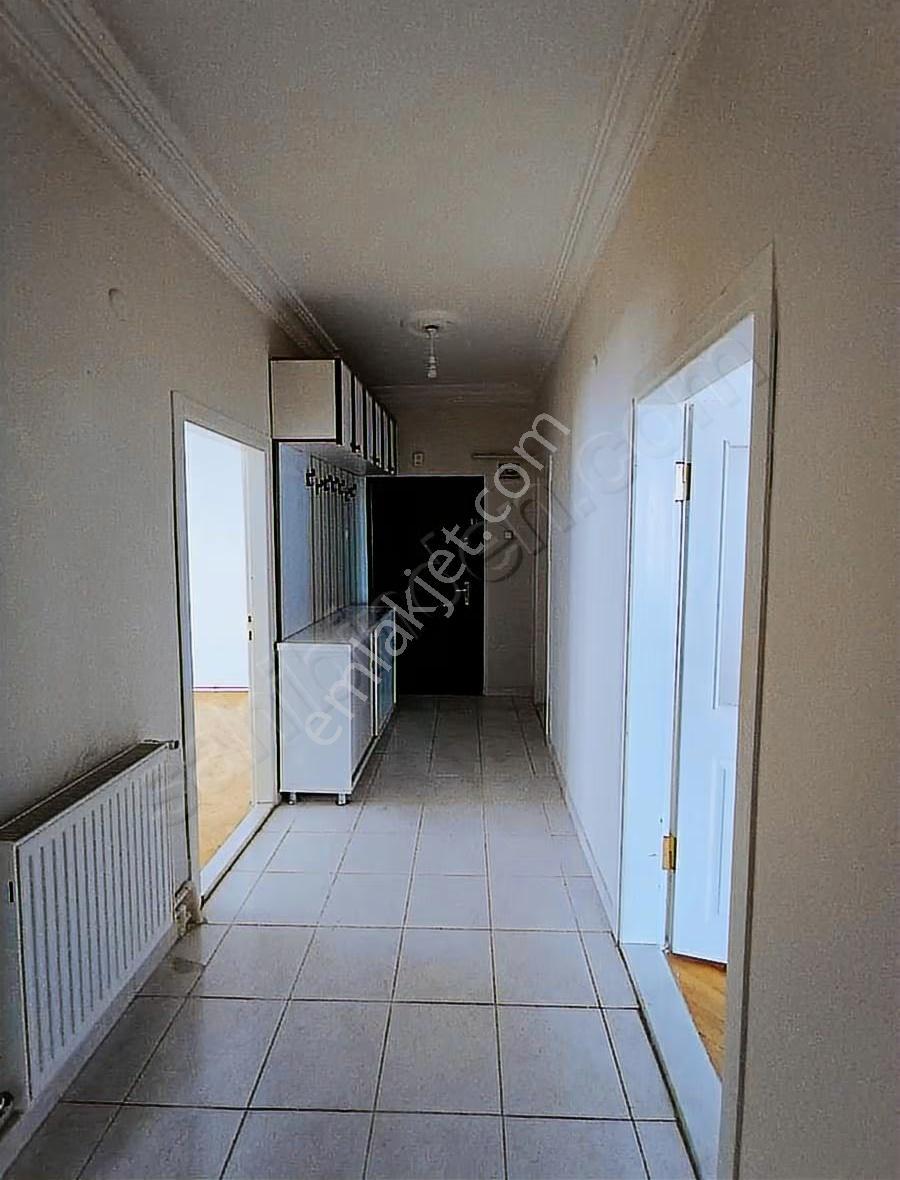 İkizler Gayrimenkul'den Fırat Mahallesi Kiralık 3+1 Daire.. - Görsel 3