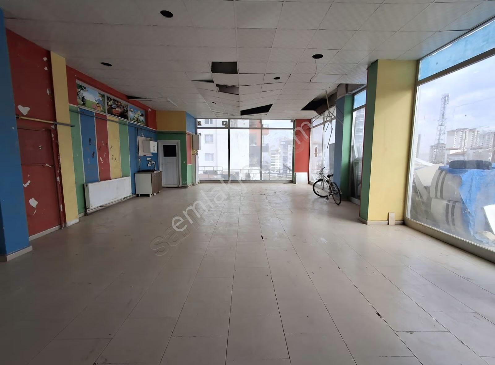 İkizler Gayrimenkul'den Yavuz Selim Mahallesi Kiralık Dükkan.... - Görsel 2