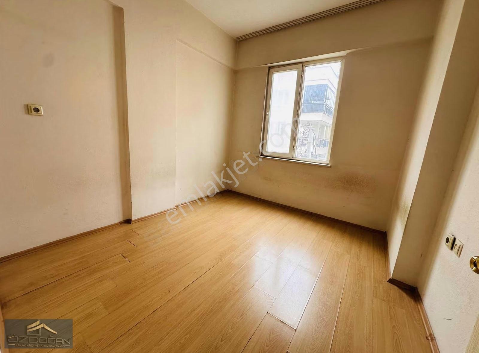 Özdoğan Emlaktan Kuzeyyaka Da 2+1 90m2 Katta Kiralık Daire - Görsel 13