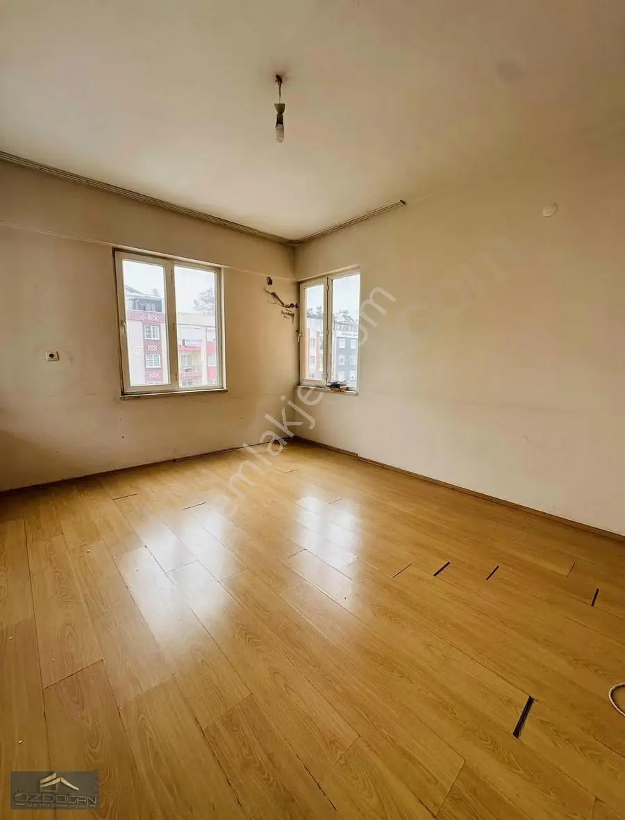 Özdoğan Emlaktan Kuzeyyaka Da 2+1 90m2 Katta Kiralık Daire - Görsel 2