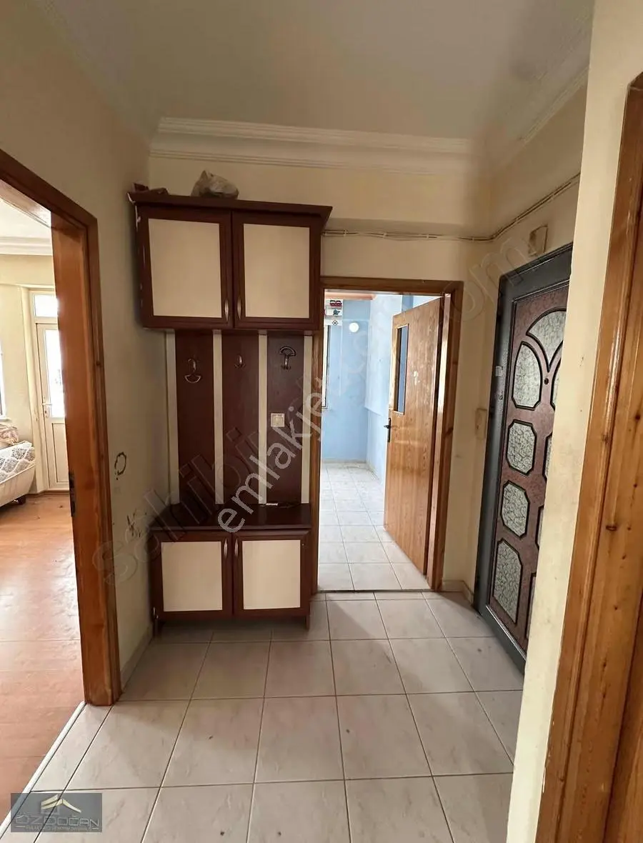 Özdoğan Emlaktan Kuzeyyaka Da 3+1 120m2 Katta Kiralık Daire - Görsel 2