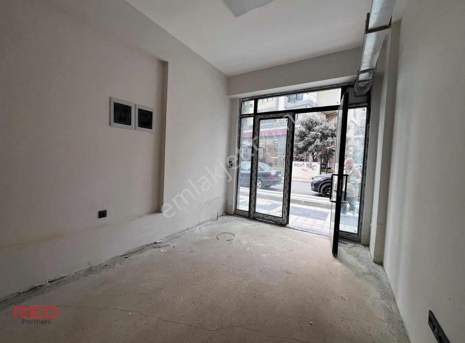 Tuzla Cami Mahallesinde Sıfır Yola Cephe 20 M² Kiralık Dükkan - Görsel 21