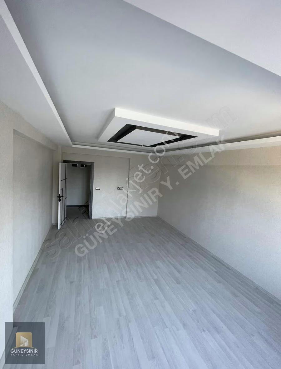 Fetih Cad. Mengene Ve Altıyol Kavşağı Yakını Arakat 3+1 - Görsel 19