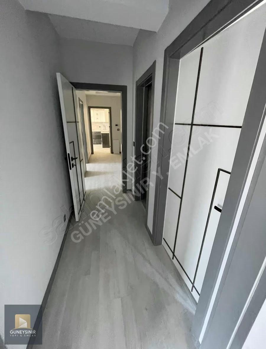Fetih Cad. Mengene Ve Altıyol Kavşağı Yakını Arakat 3+1 - Görsel 27