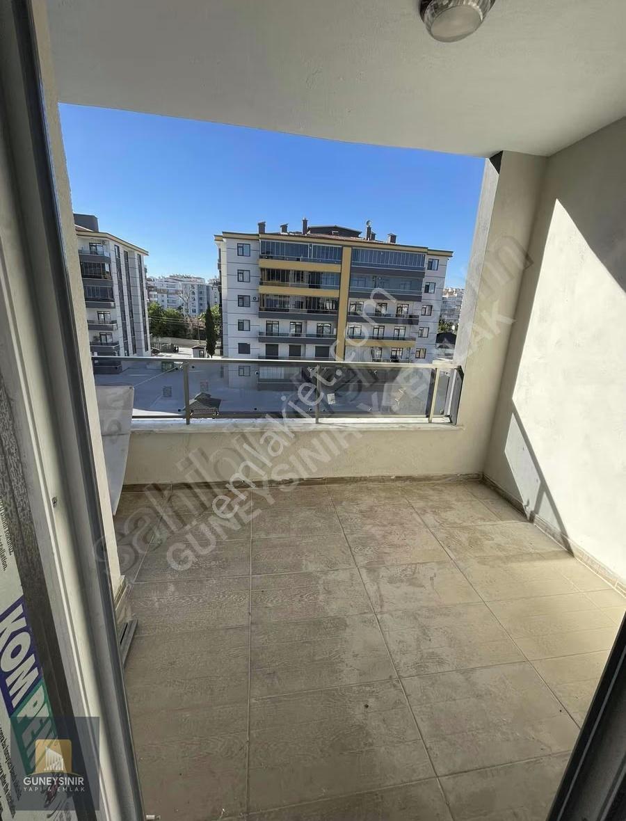 Fetih Cad. Mengene Ve Altıyol Kavşağı Yakını Arakat 3+1 - Görsel 18