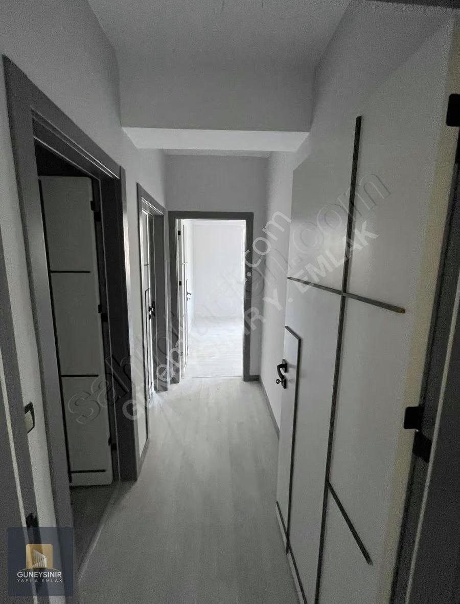 Fetih Cad. Mengene Ve Altıyol Kavşağı Yakını Arakat 3+1 - Görsel 9