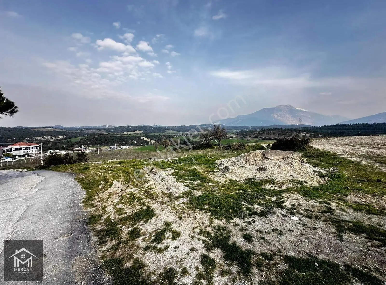 Mercan'dan Karakurt Mevki 20.000 M2 Özel İmarlı Tarla ! - Görsel 4