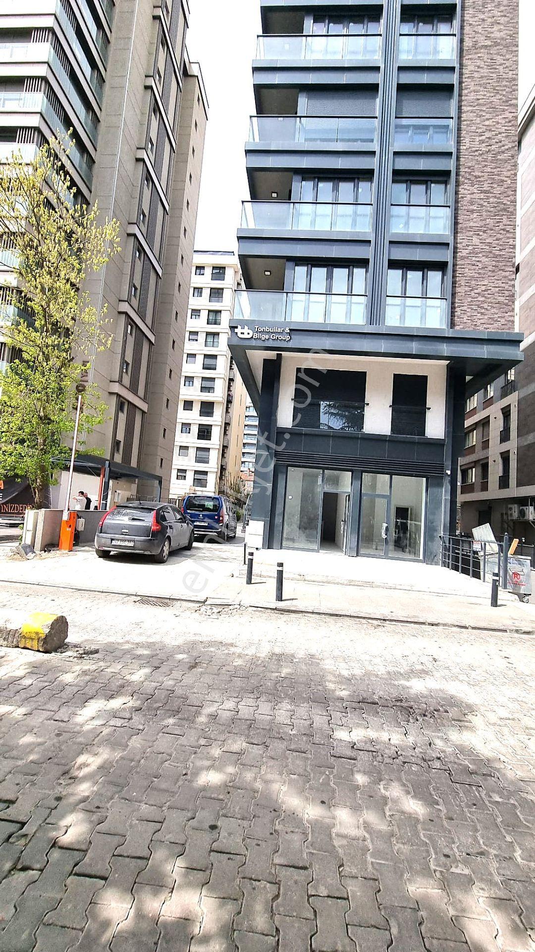 Caddebostan İskele Sk Üzeri Migros Tarafı 40 M2 Ön Kullanımlı - Görsel 4