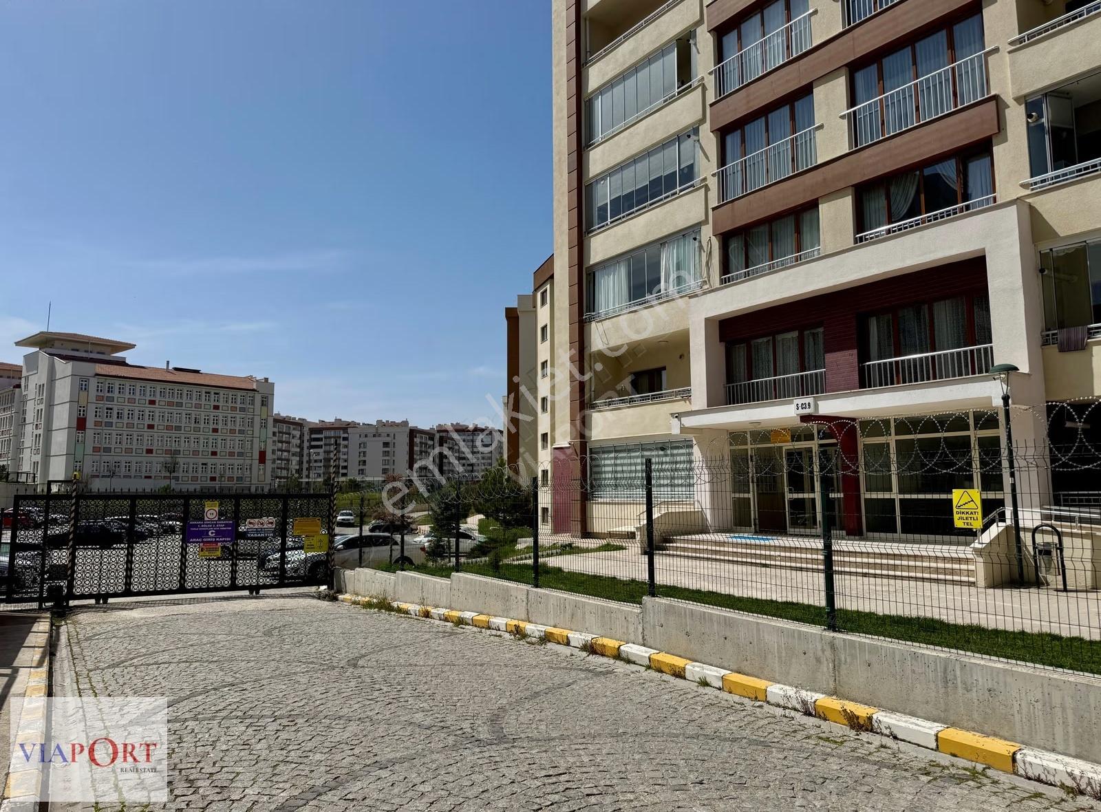 Viaporttan Saraycık Toki Konutlarında 120 M2 Net 3+1 Fırsat - Görsel 11
