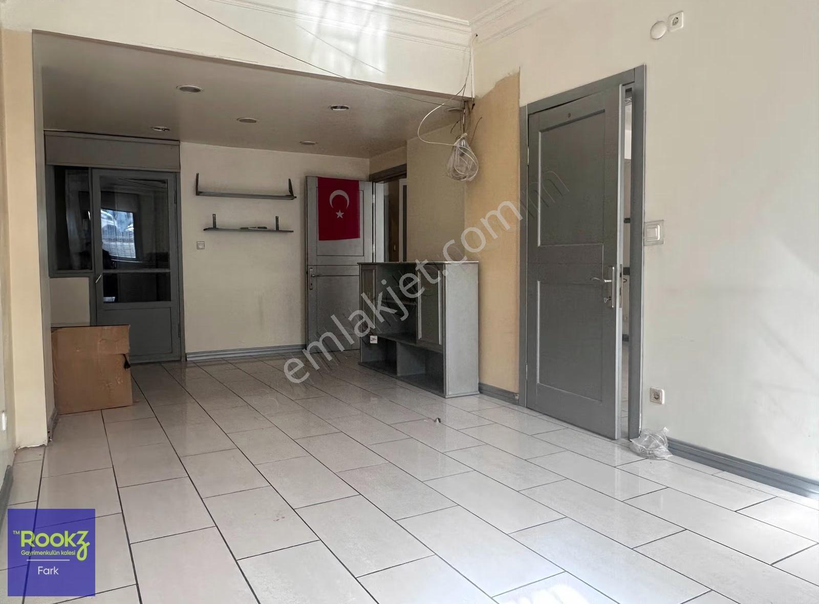 Şişli Teşvikiye Vitrinli Kiralık 2+1 Ofis Dairesi - Görsel 9