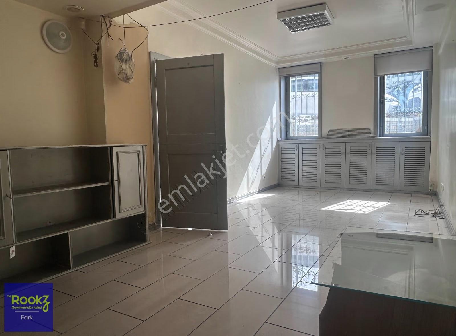 Şişli Teşvikiye Vitrinli Kiralık 2+1 Ofis Dairesi - Görsel 11