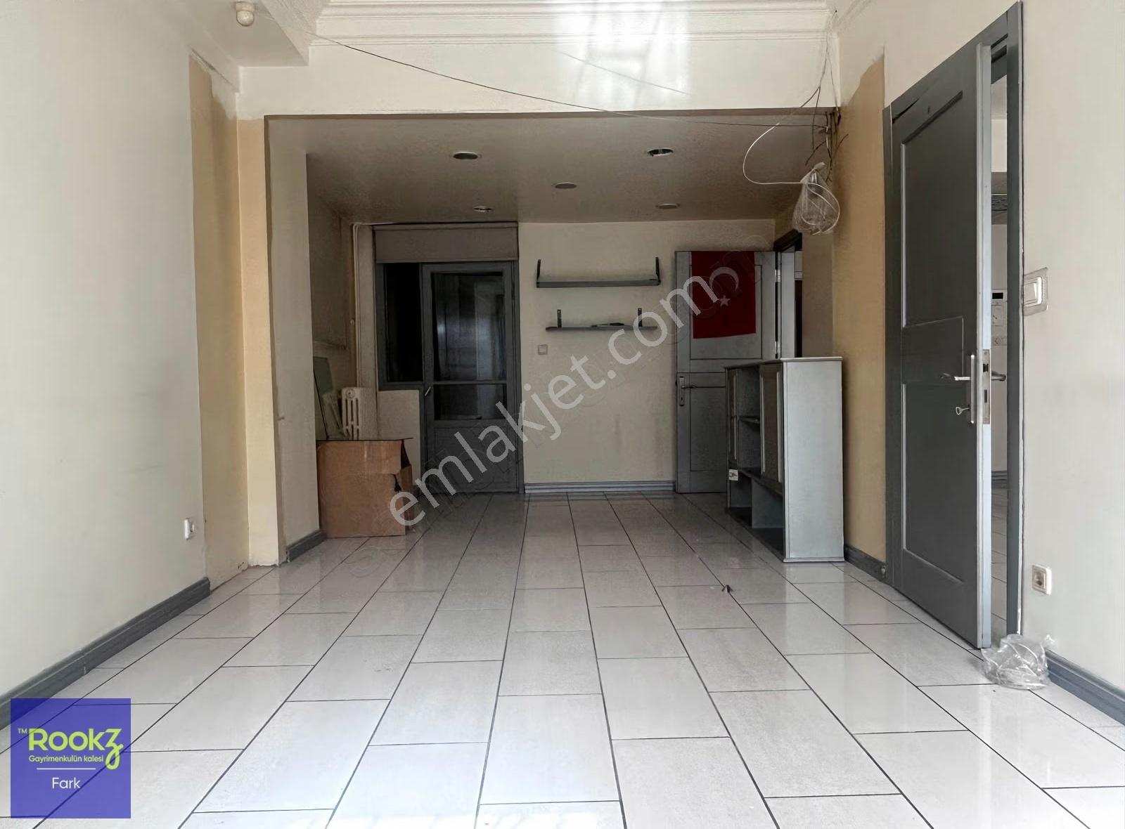 Şişli Teşvikiye Vitrinli Kiralık 2+1 Ofis Dairesi - Görsel 7