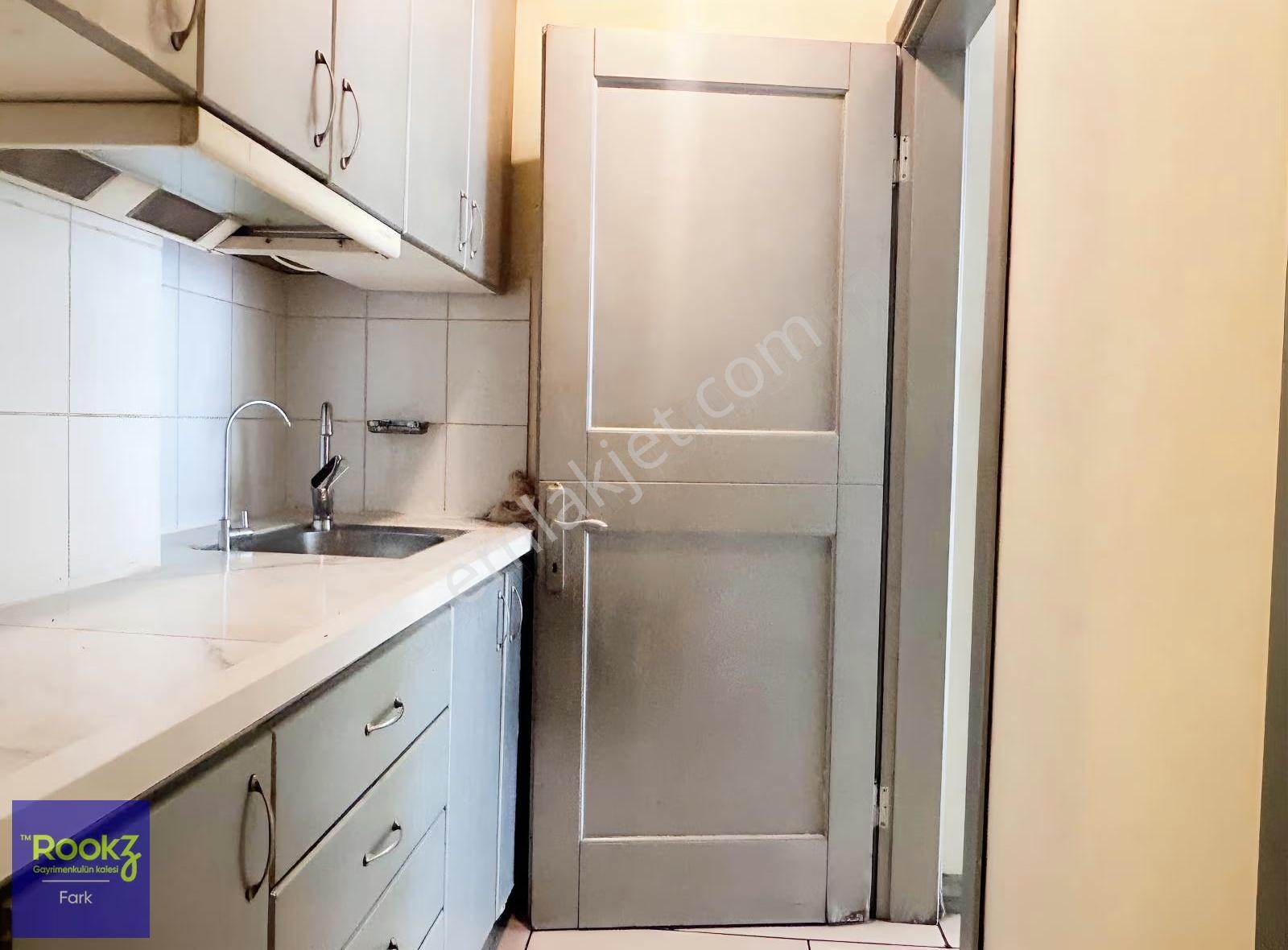 Şişli Teşvikiye Vitrinli Kiralık 2+1 Ofis Dairesi - Görsel 8