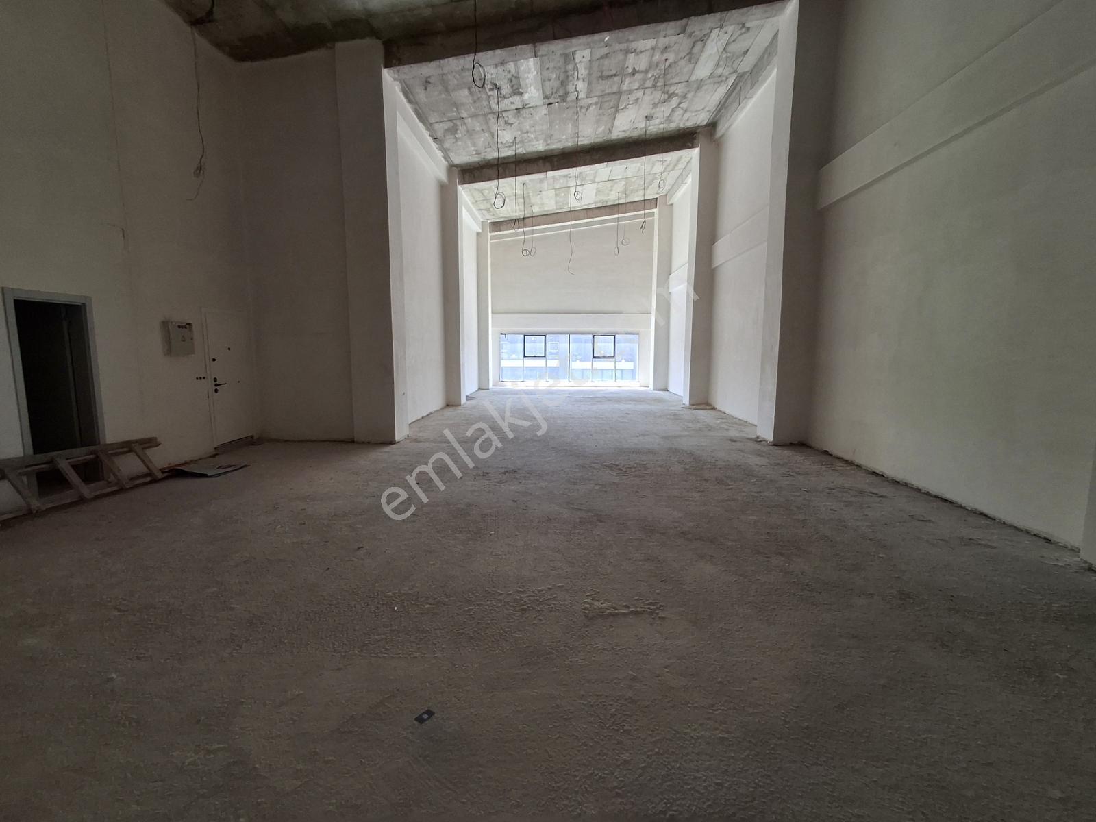 İvedikte 3 Katlı 655 M2 Satılık Hazır Atölye - Görsel 7