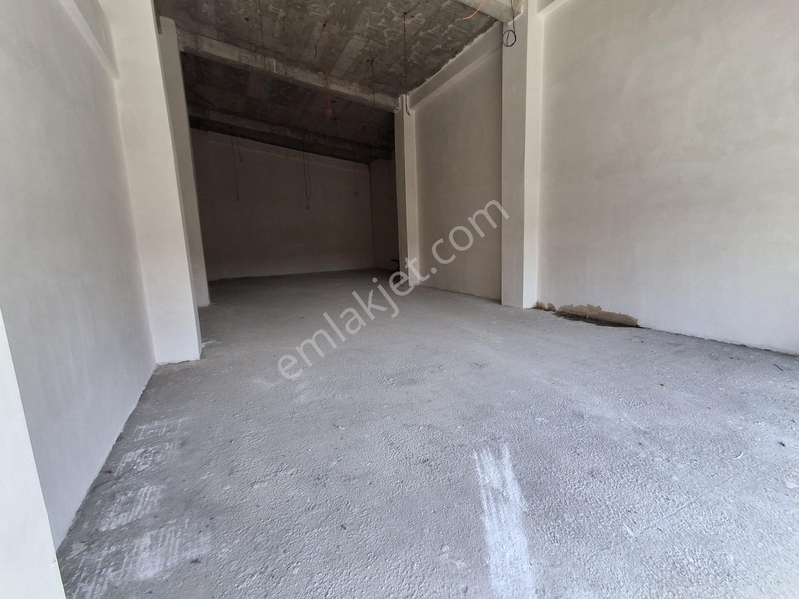 İvedikte 3 Katlı 655 M2 Satılık Hazır Atölye - Görsel 2