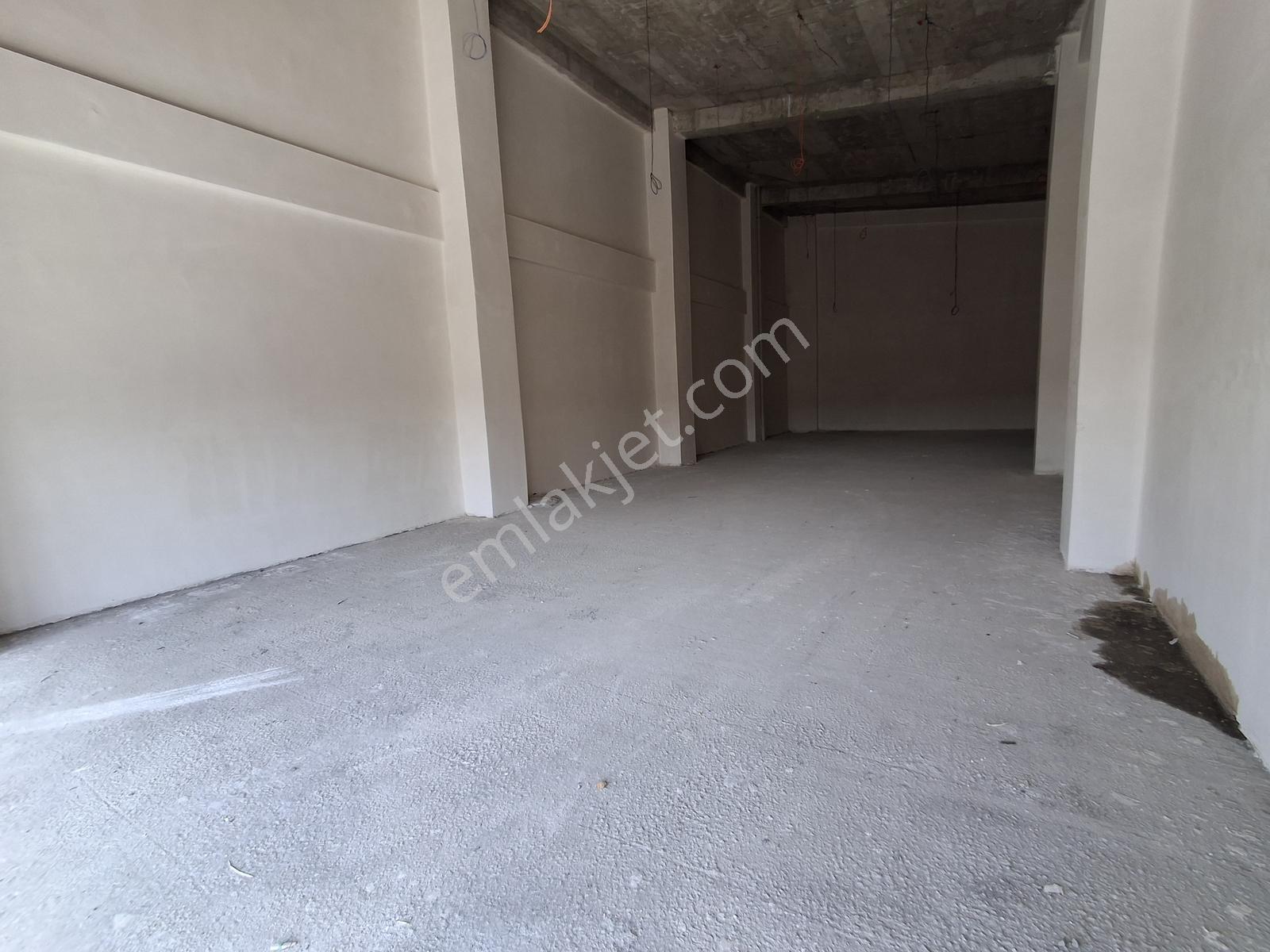 İvedikte 3 Katlı 655 M2 Satılık Hazır Atölye - Görsel 3