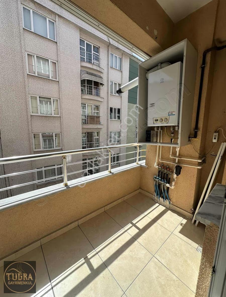 Tuğra'dan Reşadiye Mahallesinde Ara Kat 2+1 Kiralık Daire - Görsel 3