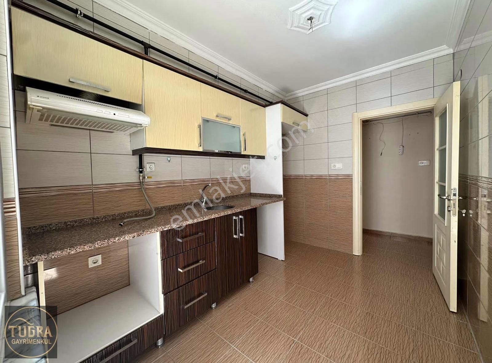 Tuğra'dan Reşadiye Mahallesinde Ara Kat 2+1 Kiralık Daire - Görsel 6
