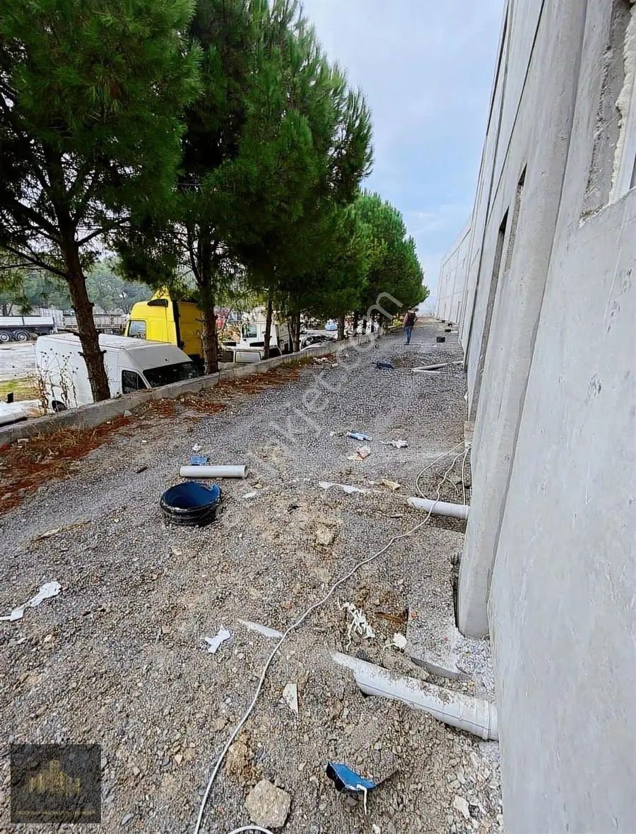 Manisa Akhisar Efem Gayrimenkulden Hürriyette Kiralık Dükkan!!! - Görsel 2