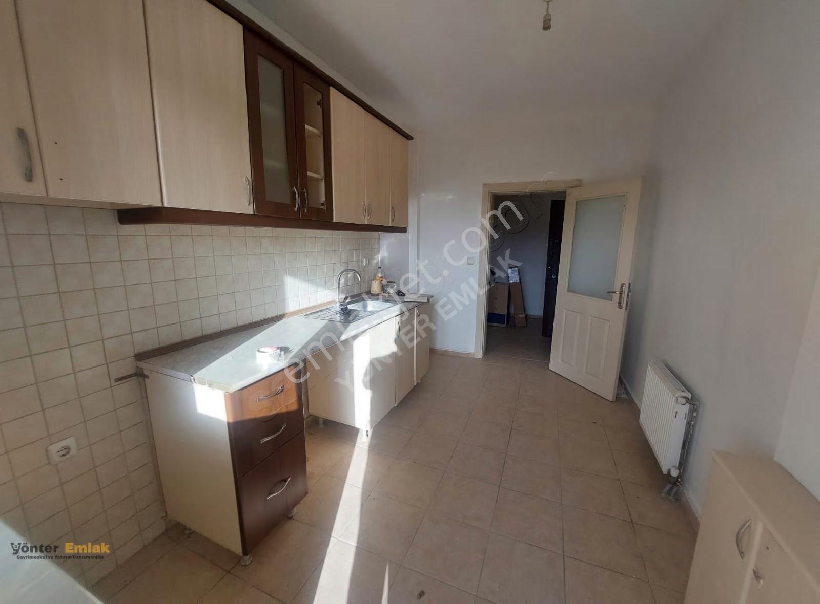 Yönter Emlaktan Toki Mahallesinde Kiralık 3+1 - Görsel 9
