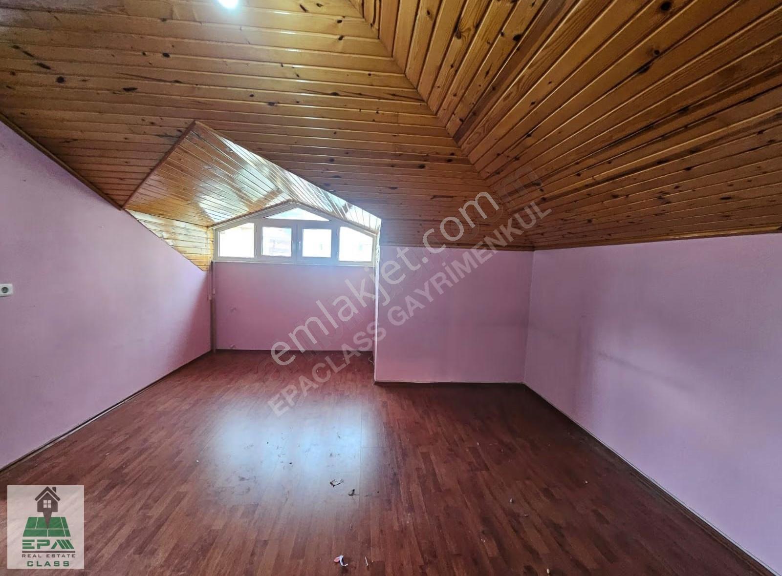 Sugözü Mahallesinde Satılık 6+1 Dublex Daire - Görsel 13