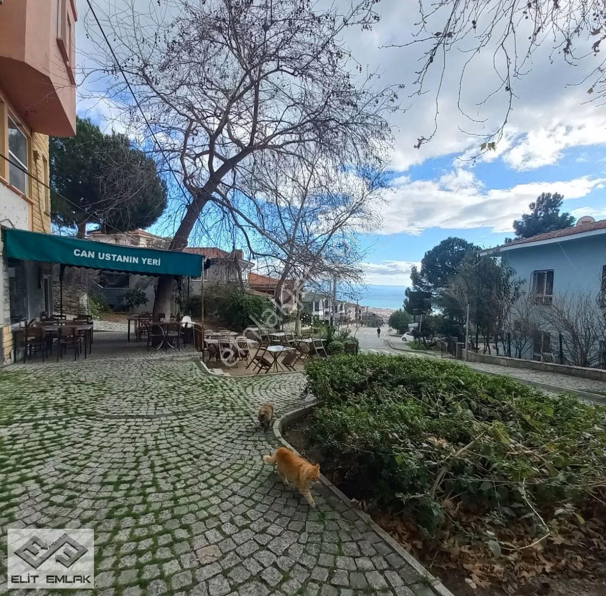 Altınoluk Köy Meydanında Kiralık 200 Metrekare Dükkan - Görsel 8