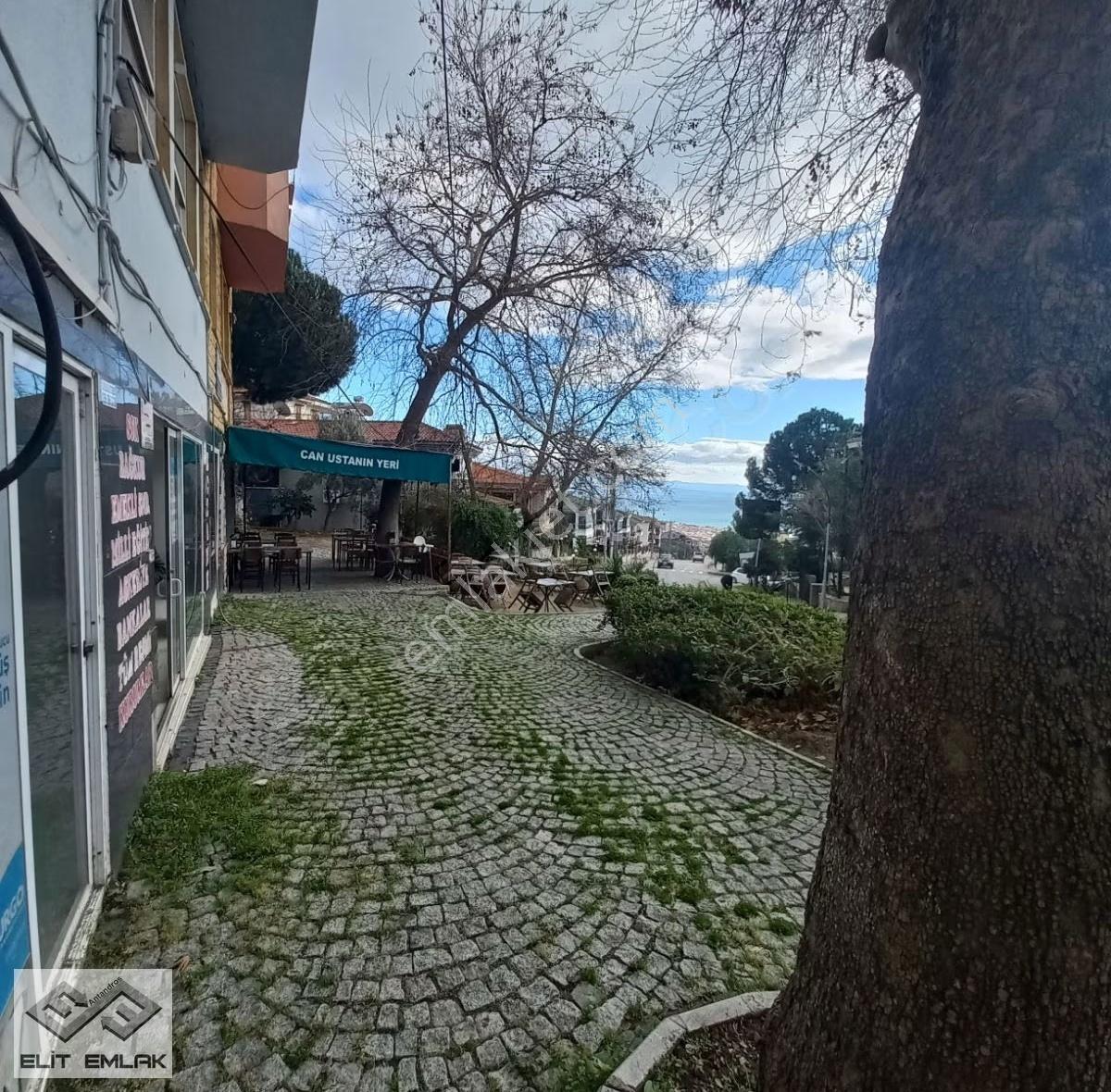 Altınoluk Köy Meydanında Kiralık 200 Metrekare Dükkan - Görsel 4
