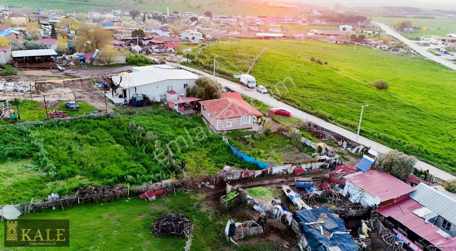 Kale'den Karatekke'de Manzaralı Müstakil Ev - Görsel 15