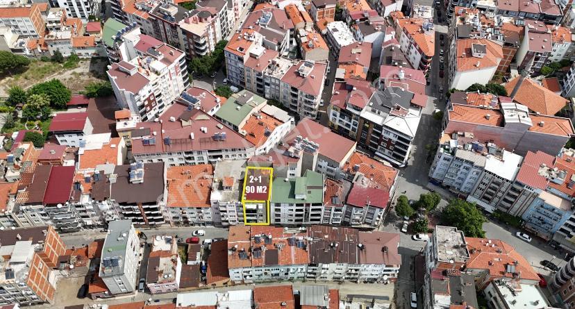 Vitrinden Üçgenparkta Arakat 2+1 Fırsat Daire - Görsel 33