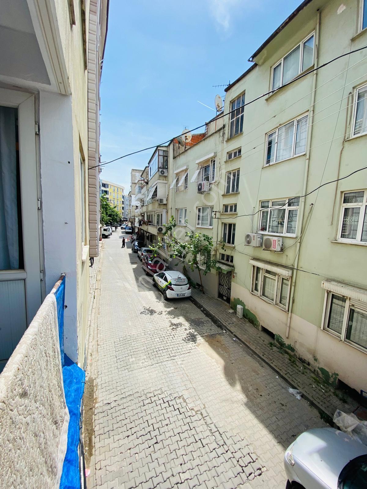 Vitrinden Üçgenparkta Arakat 2+1 Fırsat Daire - Görsel 19