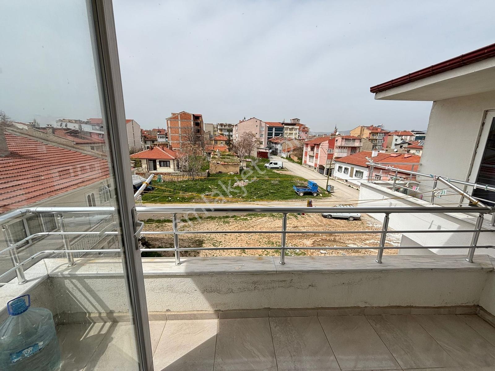 Yaman'dan Bolvadin Emrullah Mah. Kiralık 2+1 Daire - Görsel 10