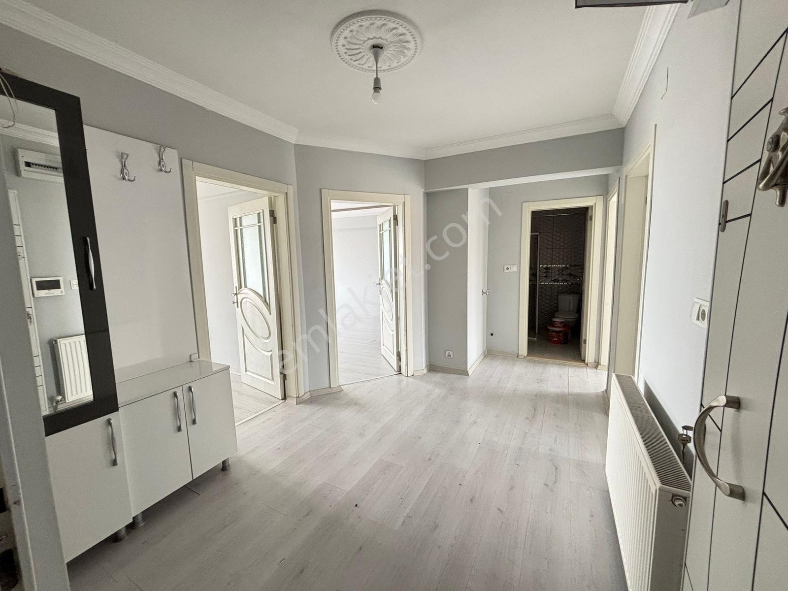 Yaman'dan Bolvadin Emrullah Mah. Kiralık 2+1 Daire - Görsel 7