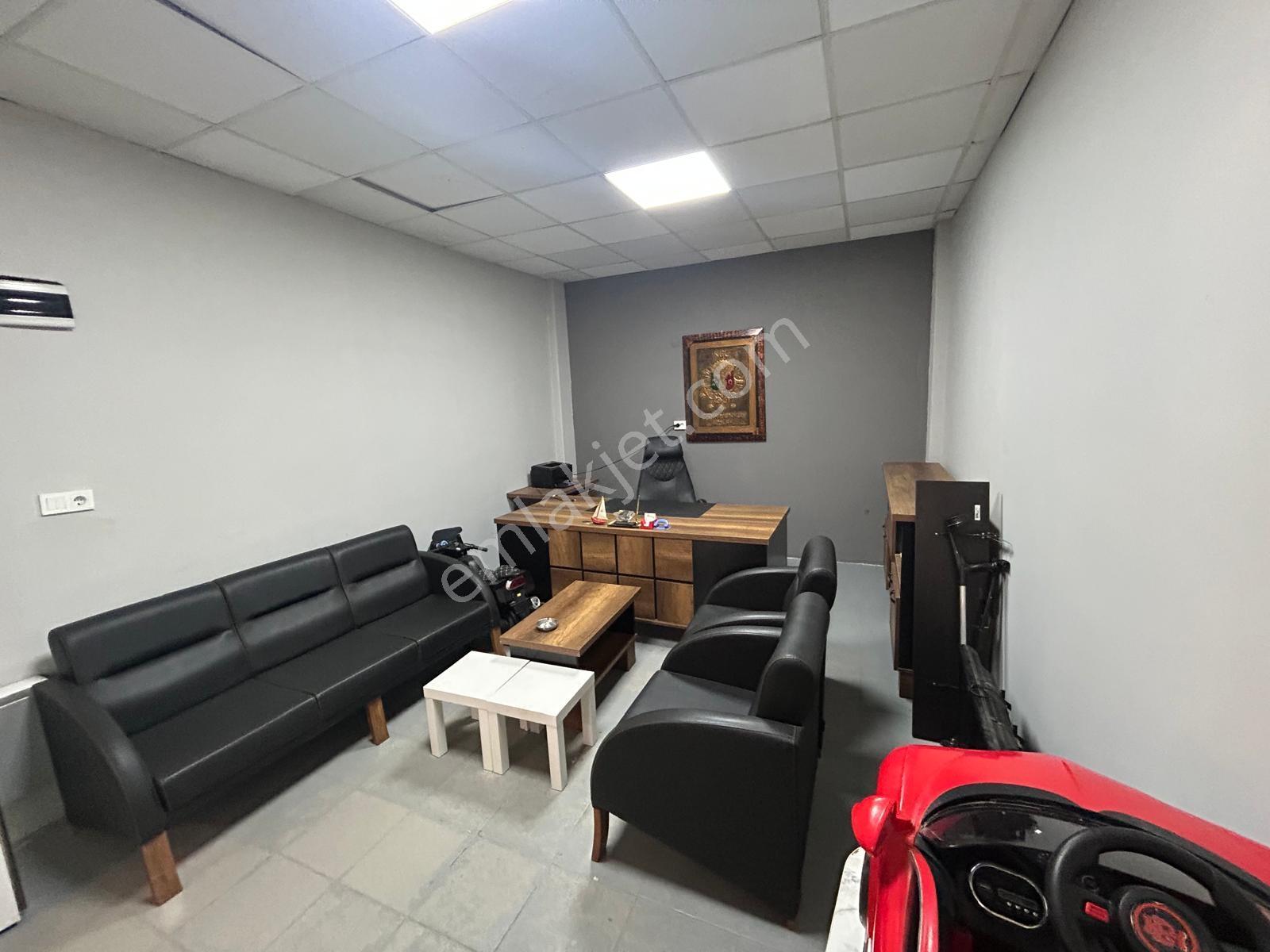 Bayatlı Pasaj İçerisinde Tapulu 3 Adet Dükkan İşletmeli Satılık - Görsel 7