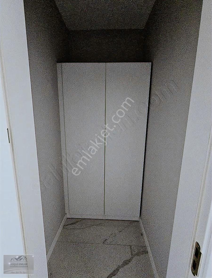 Şehrin En Güzel Yerinde Ve En Prestijli Sitesinde 4+1 Satılık - Görsel 35
