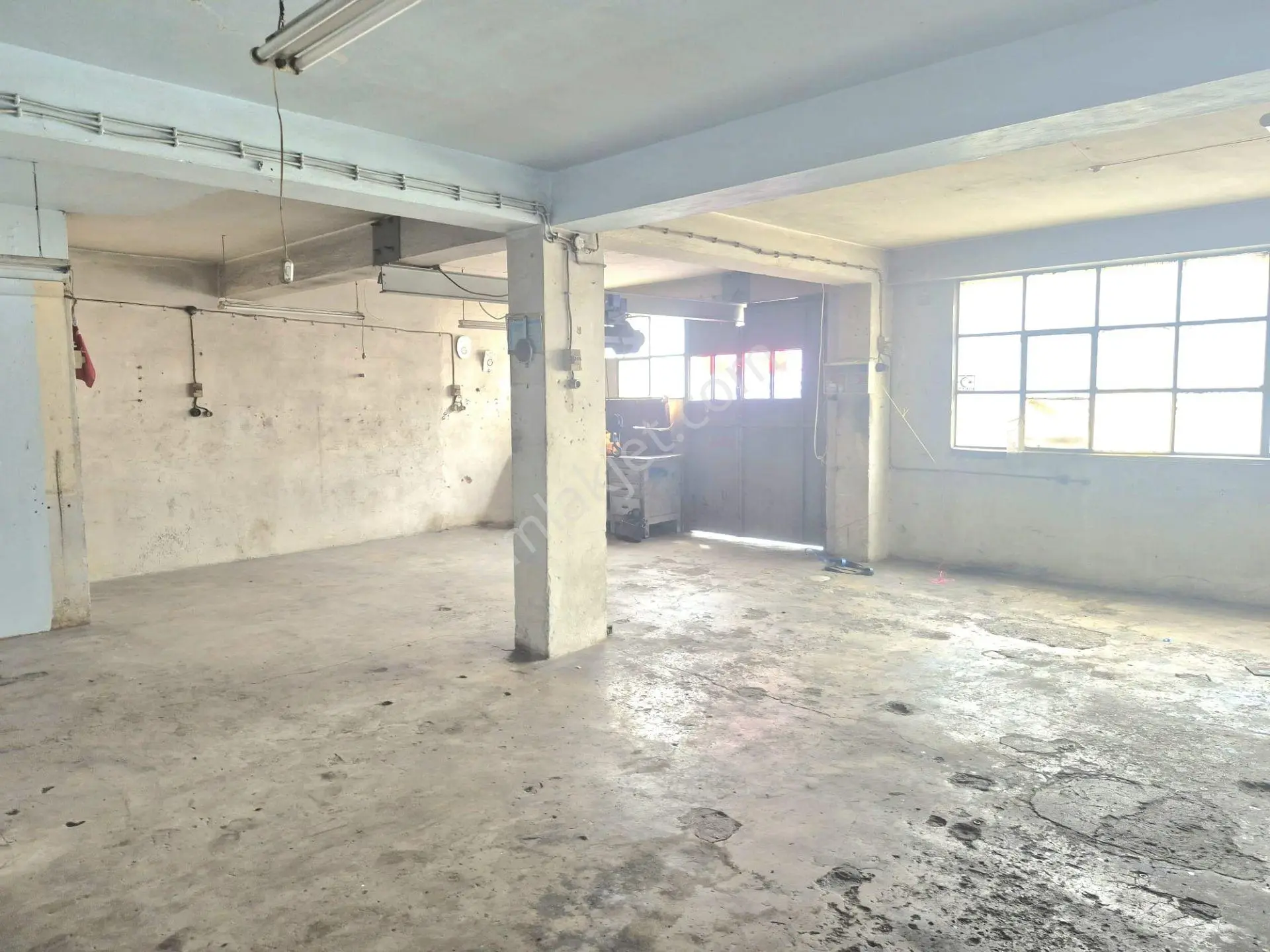 Molla Teamden Gümüş Han'da 100 M2 Kiralık Atölye - Görsel 5