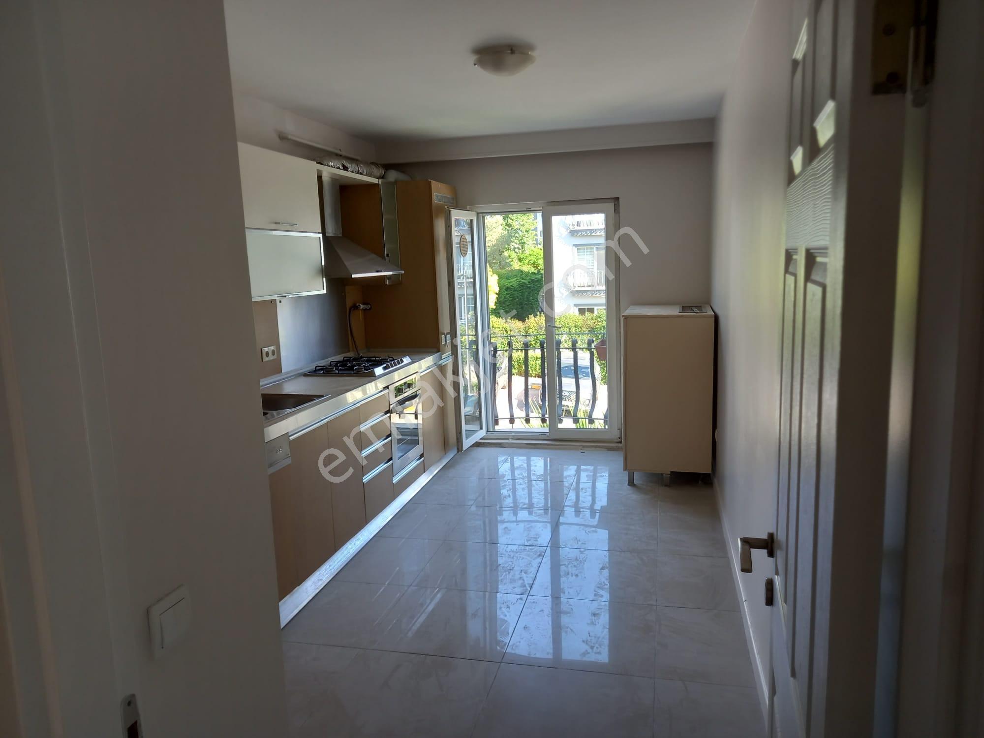 Bahçeşehir Armina Da Tadilatlı Satılık 3+1 Daire - Görsel 11