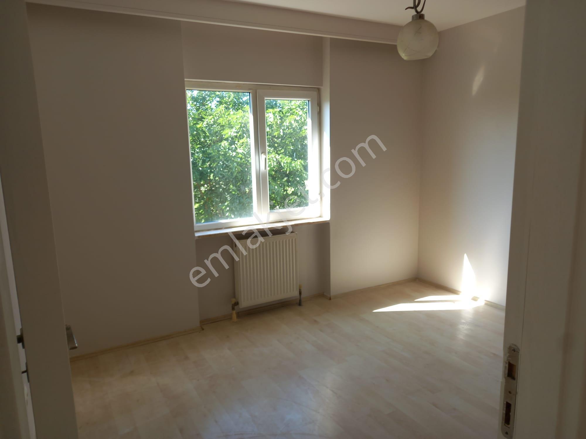 Bahçeşehir Armina Da Tadilatlı Satılık 3+1 Daire - Görsel 12
