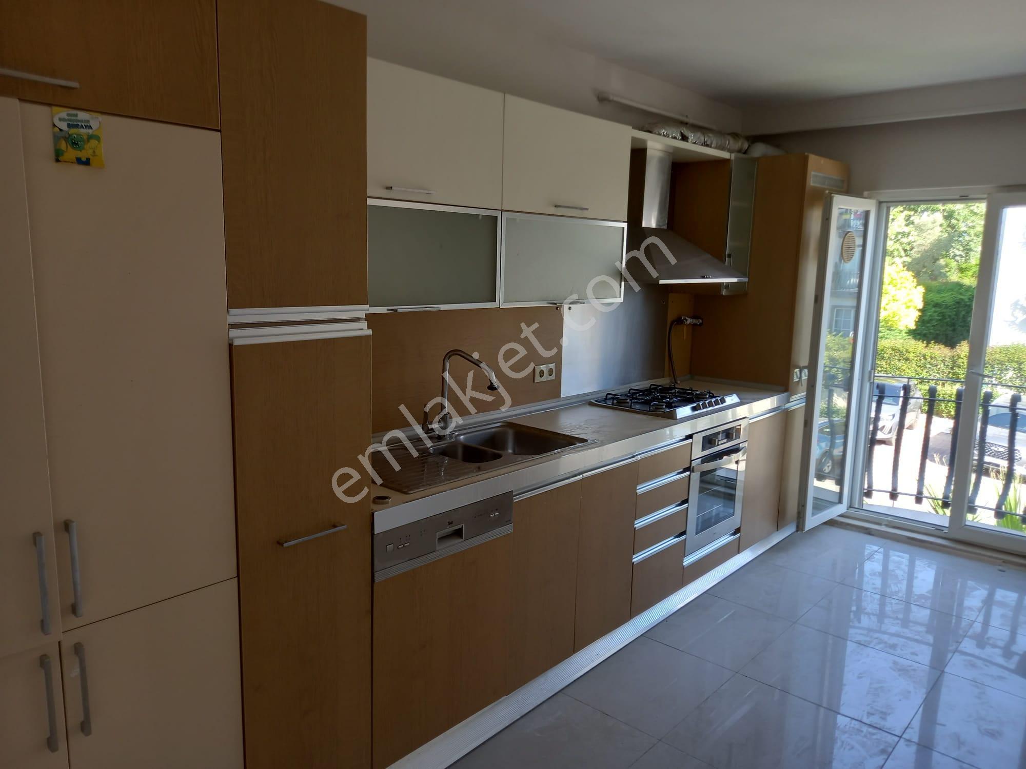 Bahçeşehir Armina Da Tadilatlı Satılık 3+1 Daire - Görsel 15