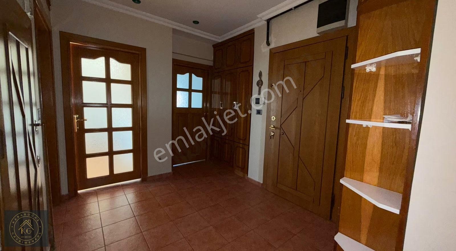 İçerenköy' Adalar Manzaralı Dubleks Teraslı Geniş Daire - Görsel 3