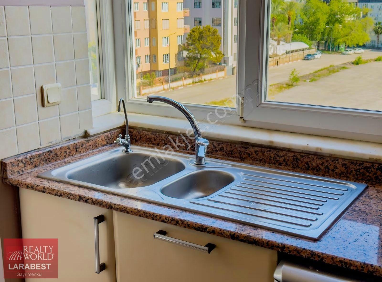 Şirinyalı Mah. Güvenlikli Havuzlu Sitede 3+1 Satılık Daire - Görsel 8