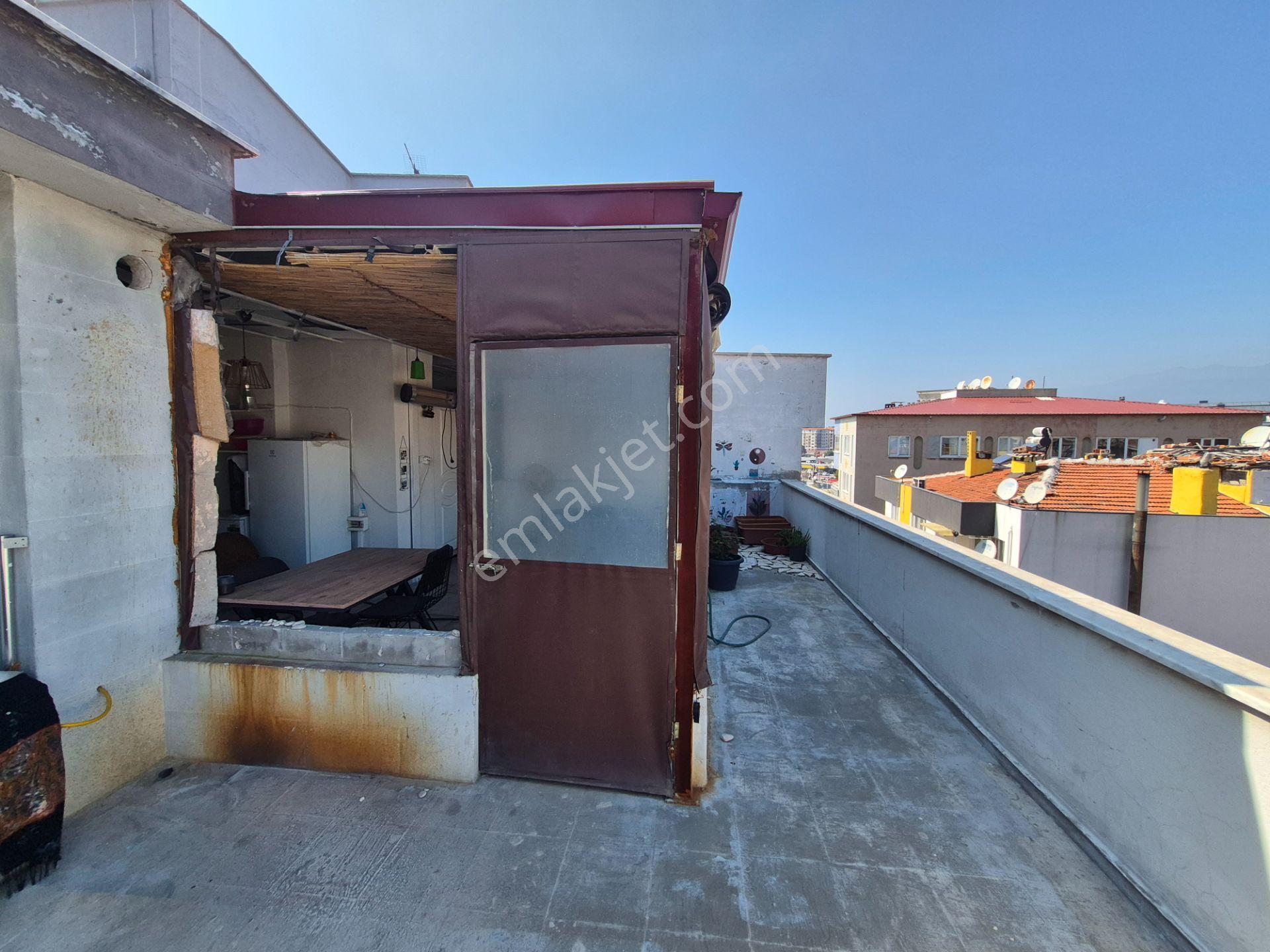 Kış Bahçeli 135 M2 2+1 Kullanışlı Daire - Görsel 31