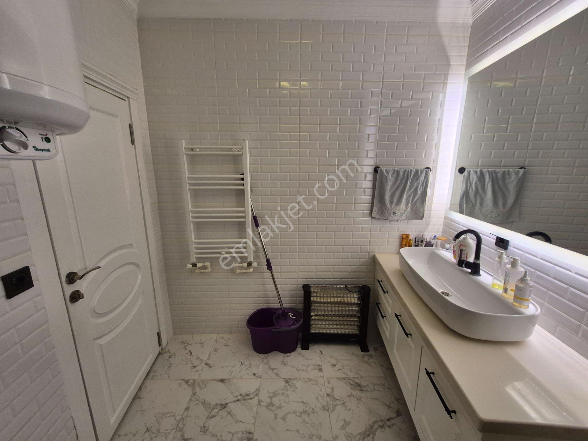Kış Bahçeli 135 M2 2+1 Kullanışlı Daire - Görsel 8