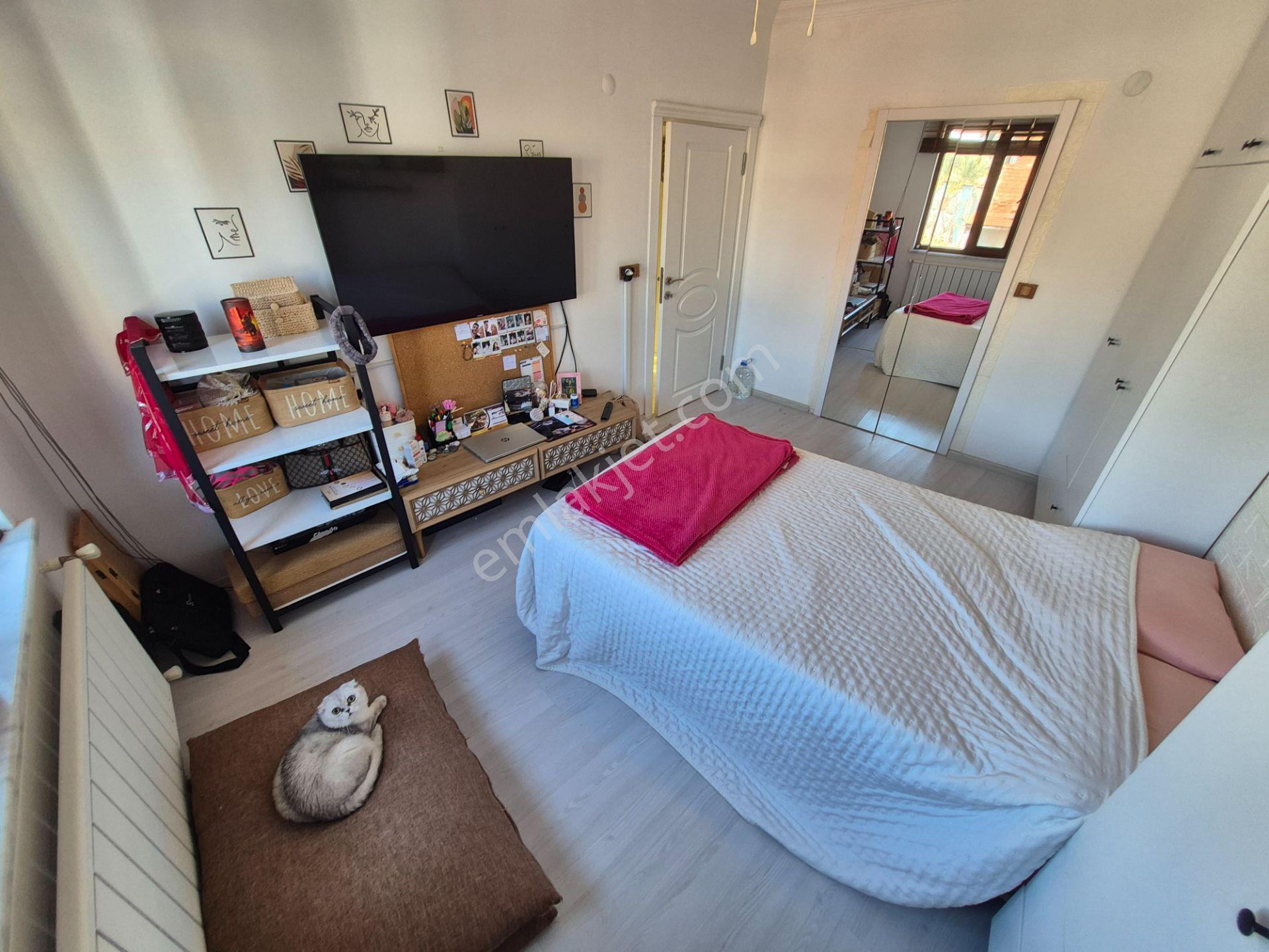 Kış Bahçeli 135 M2 2+1 Kullanışlı Daire - Görsel 27